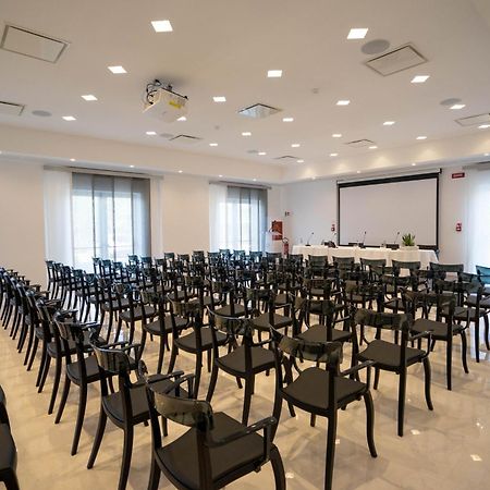 Pm Hotel Catanzaro Ngoại thất bức ảnh