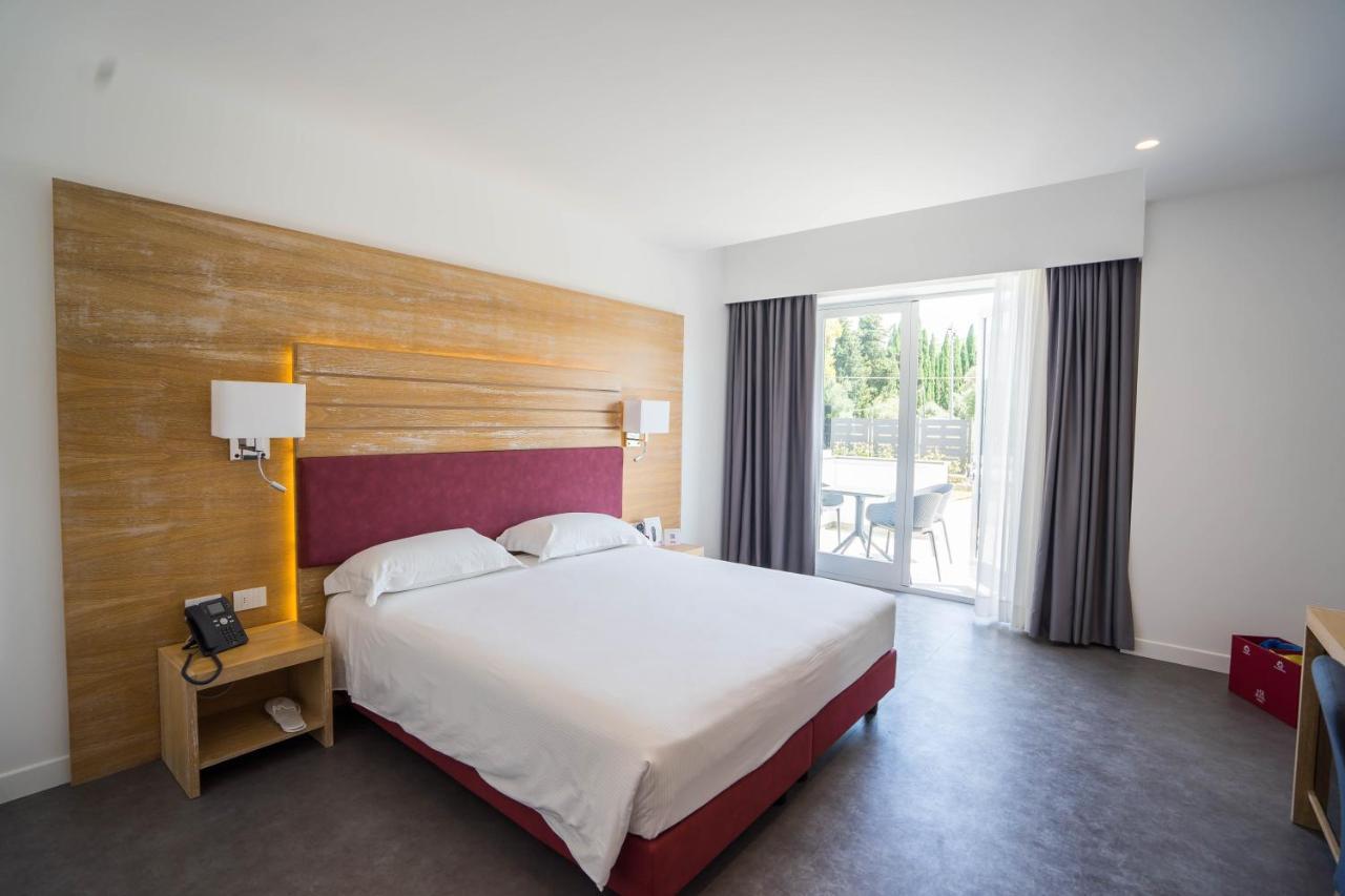 Pm Hotel Catanzaro Ngoại thất bức ảnh