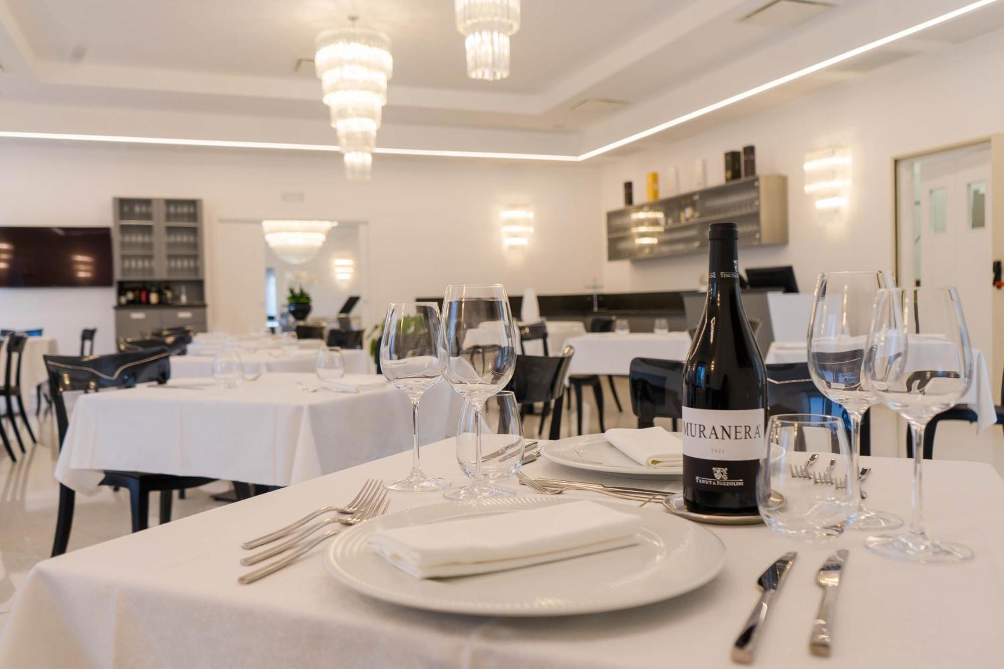 Pm Hotel Catanzaro Ngoại thất bức ảnh