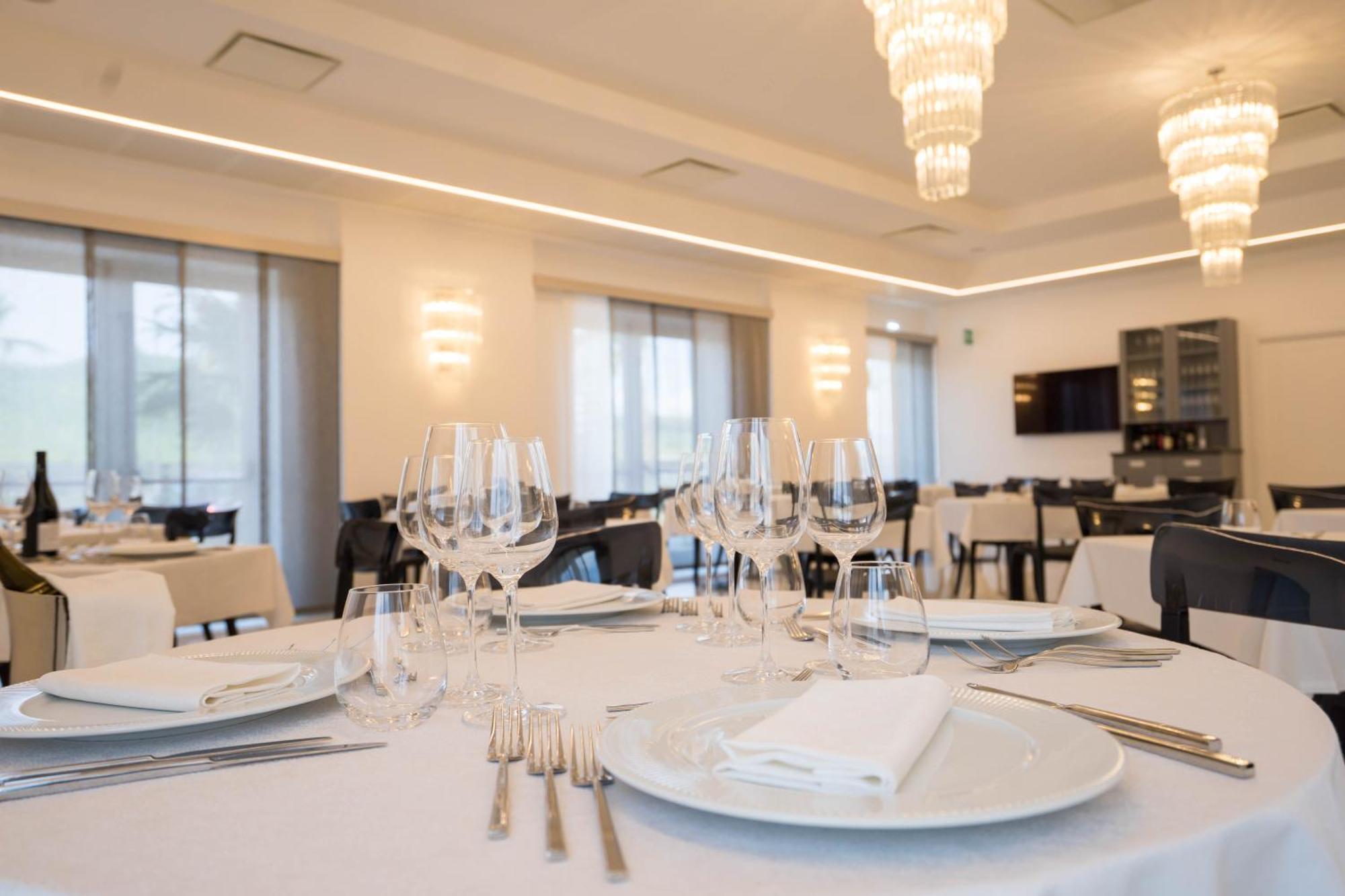 Pm Hotel Catanzaro Ngoại thất bức ảnh