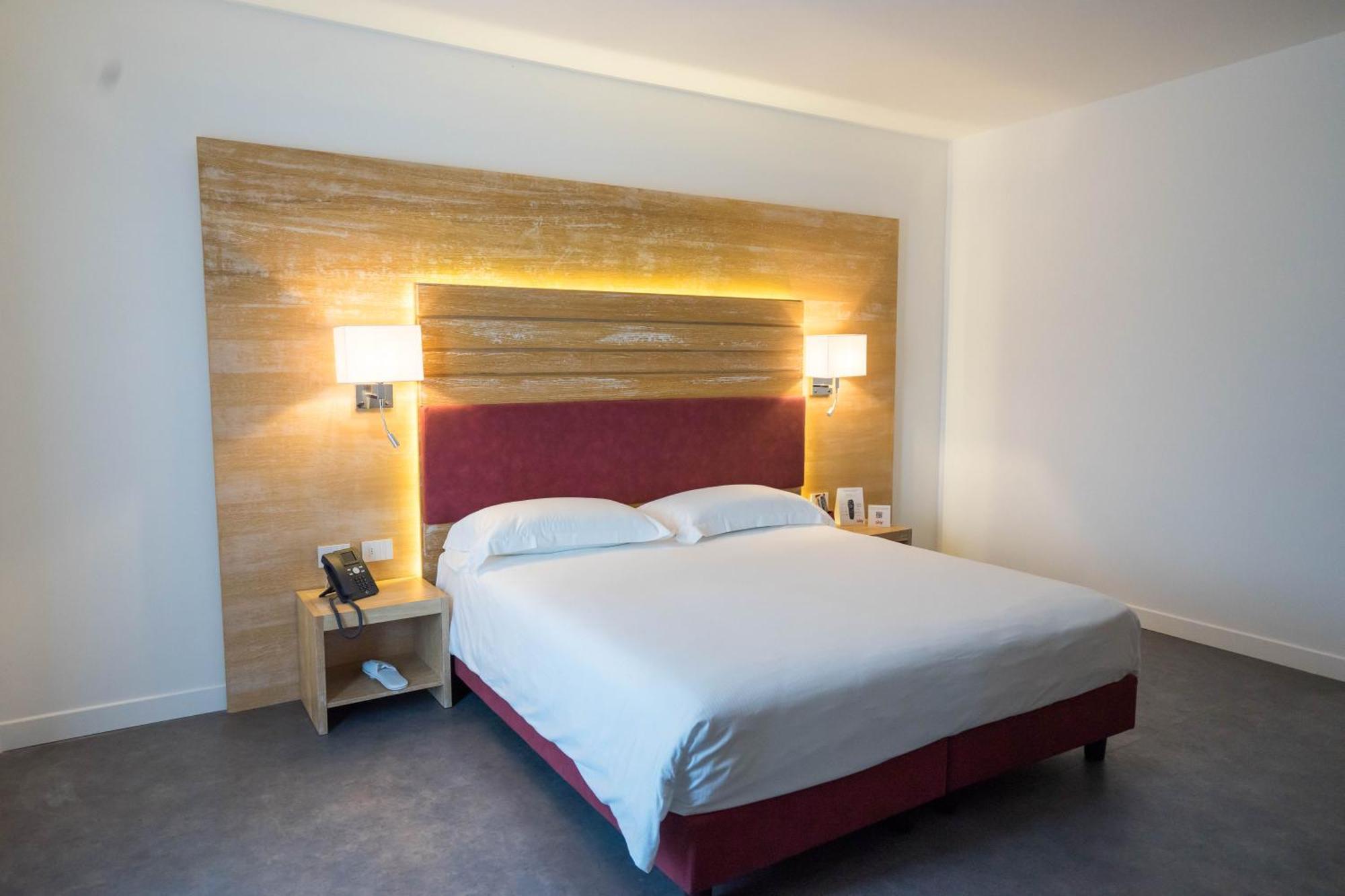 Pm Hotel Catanzaro Ngoại thất bức ảnh
